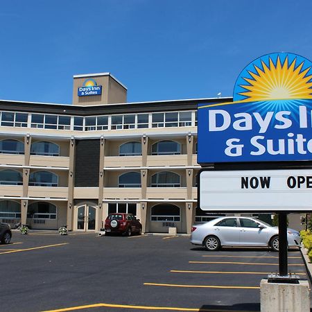 Days Inn & Suites By Wyndham North Bay Downtown Esterno foto