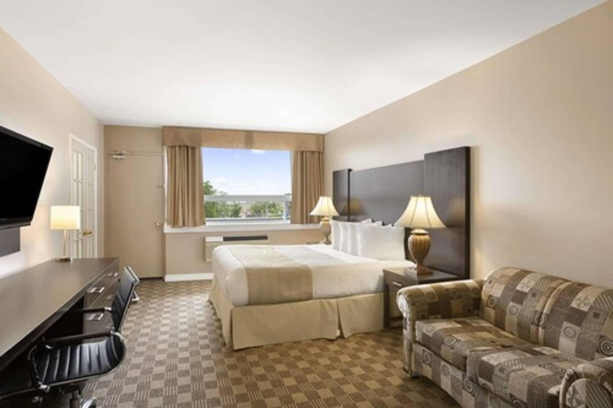 Days Inn & Suites By Wyndham North Bay Downtown Esterno foto